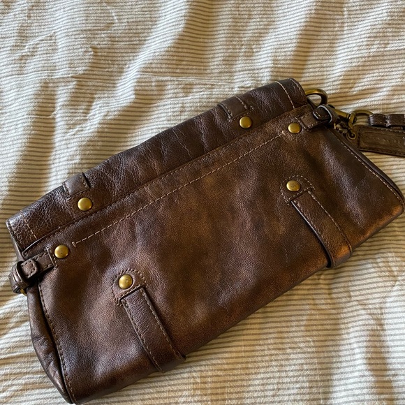 Coach Legacy leather large clutch in bronze - Picture 6 of 9